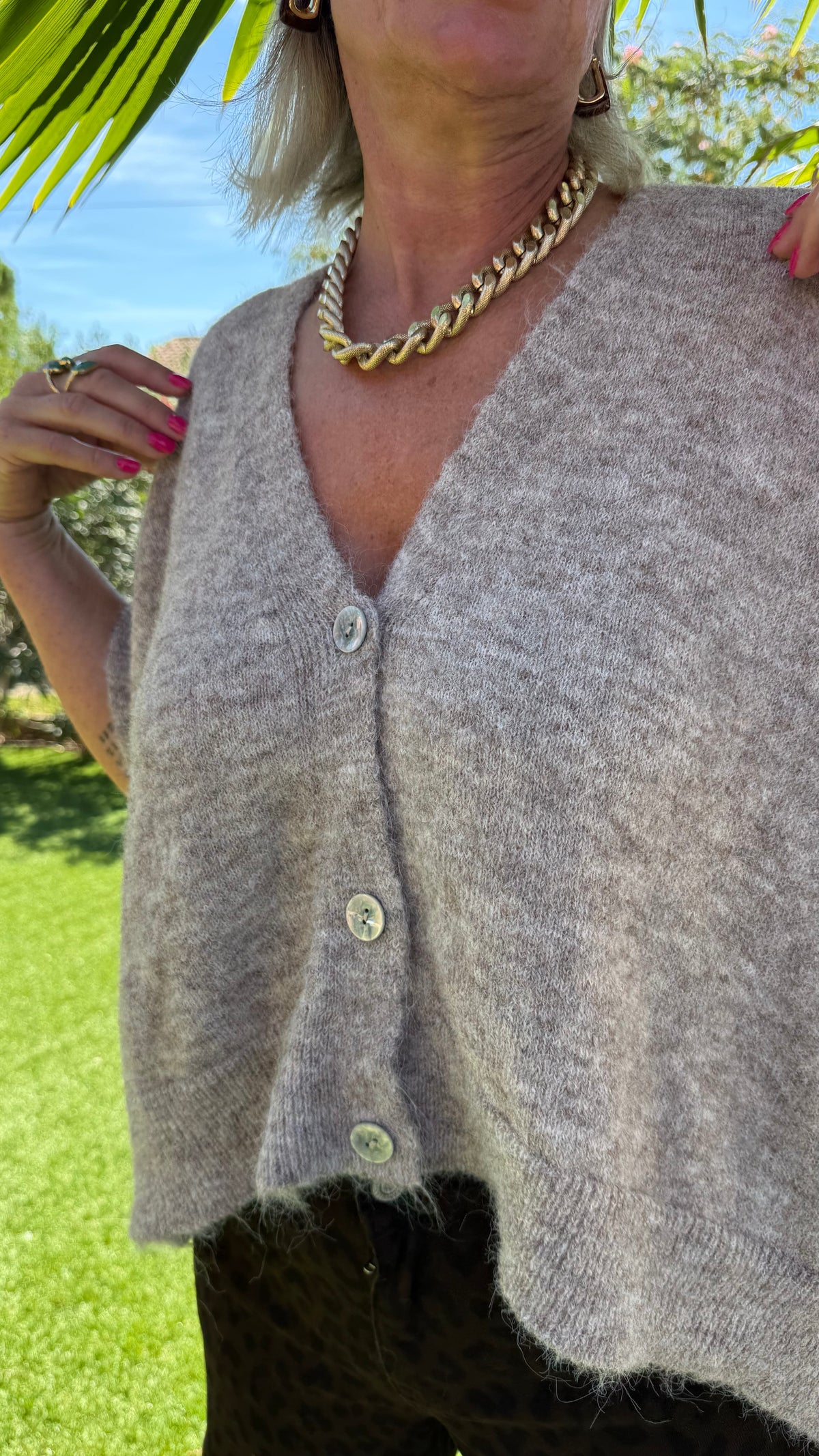 Gilet maille boutonné – Beige chiné 🤎 Noémie