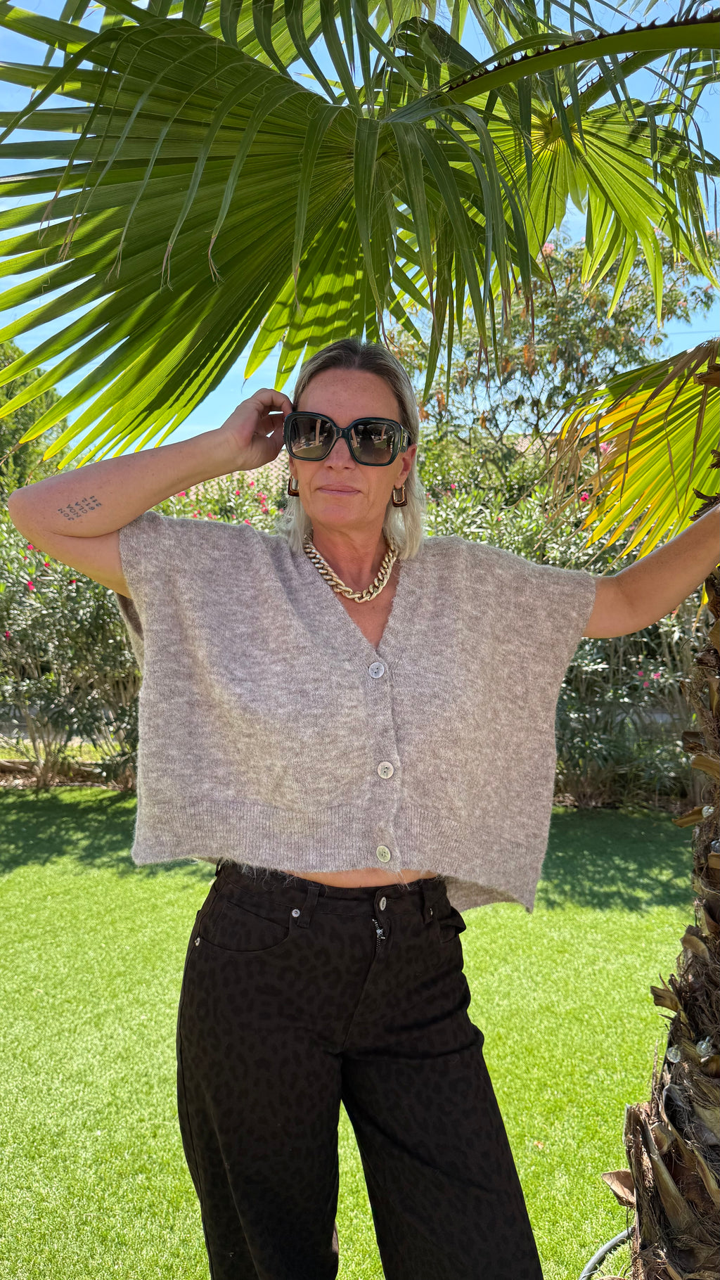 Gilet maille boutonné – Beige chiné 🤎 Noémie